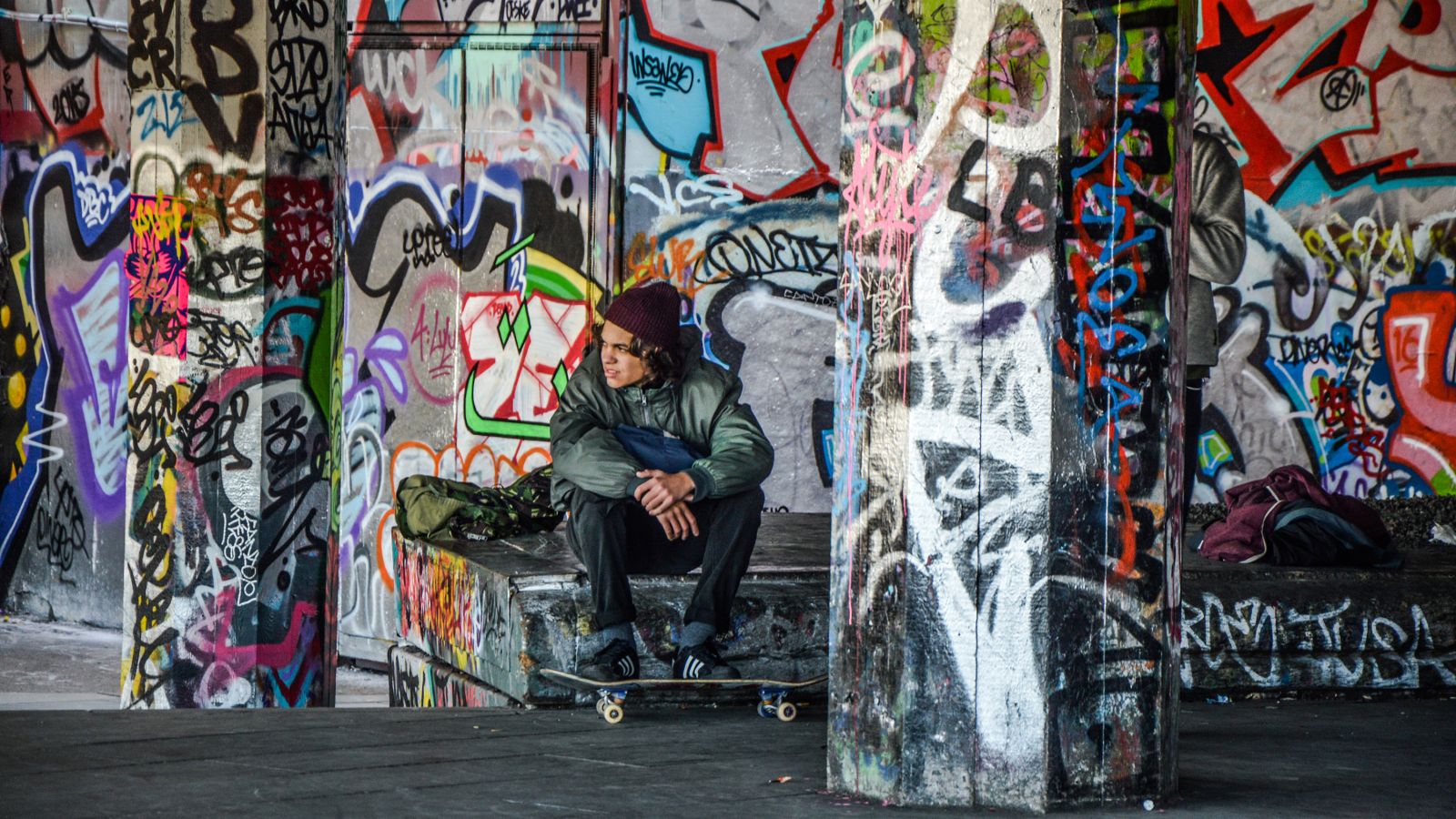 nyce-grafitti-skateboard